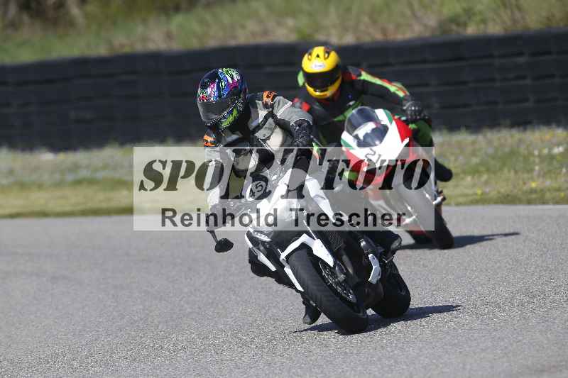 /01 02.04.2026 MAZ ADR/Gruppe gelb Gruppe gruen/45